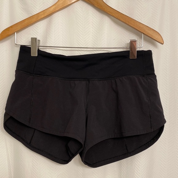 Lululemon shorts - Picture 1 of 8